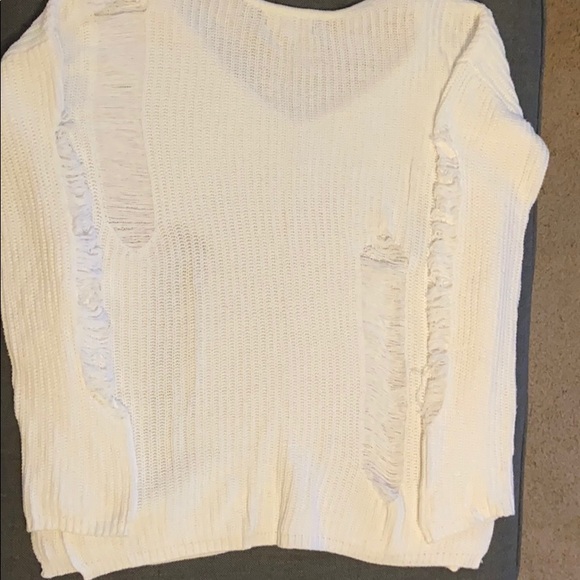 No Comment Deconstructed White Sweater Size Medium - Picture 5 of 9